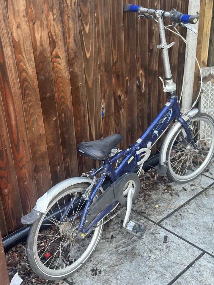 Rare and very presentable Trek F400 folding bike! - Image 3 of 4