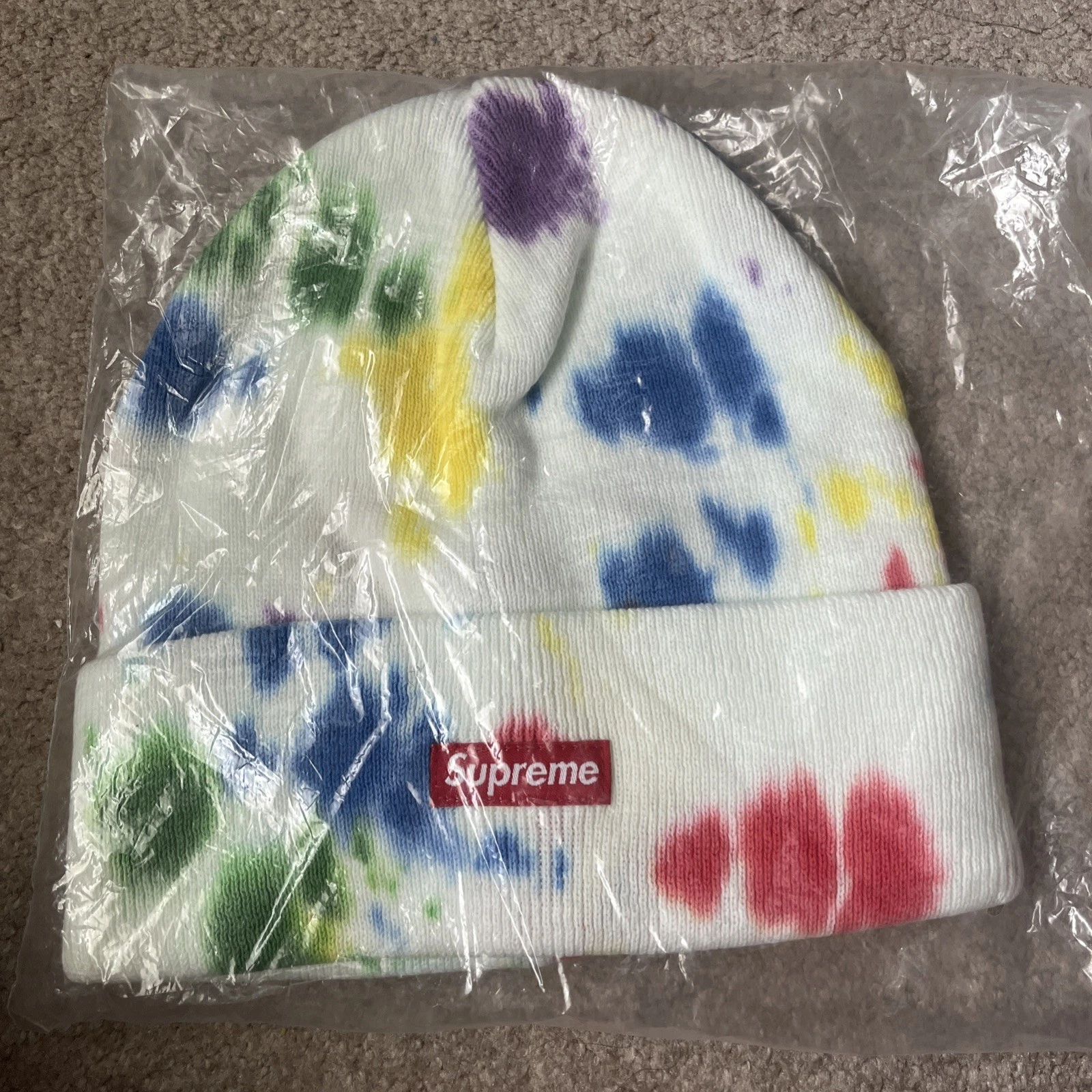 Bonnet teint Supreme Splatter blanc NEUF avec étiquettes.