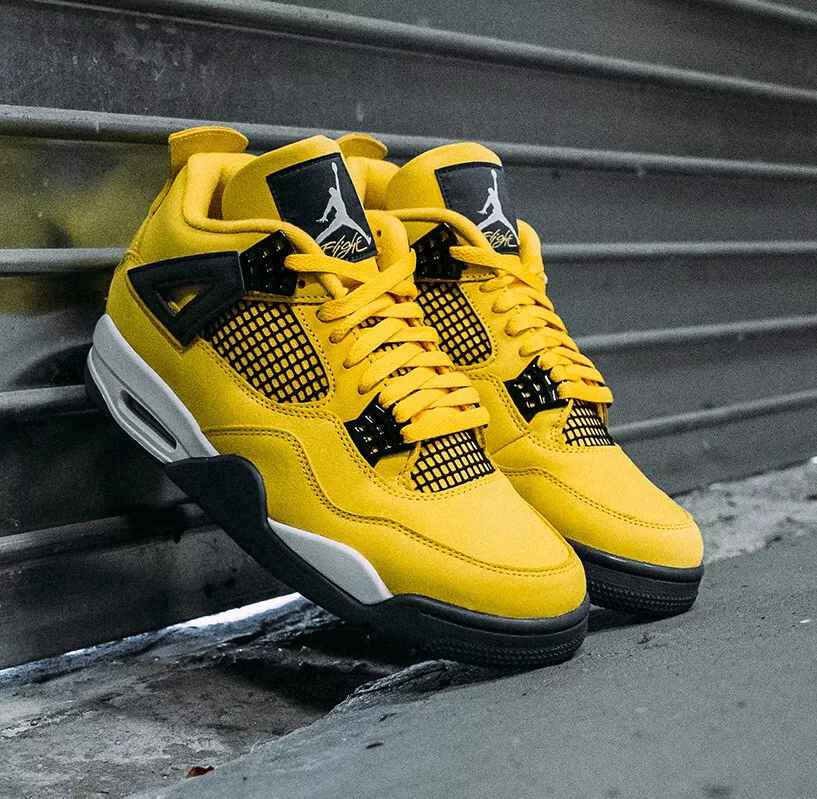 Air Jordan 4 Retro Lightning Tour Yellow Size 15 Mens (408452-700)