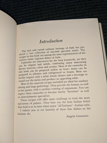 ITALIAN CASSEROLE COOKING By Angela Catanzaro - Hardcover DJ 1970 - Picture 3 of 5