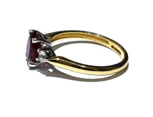 Yellow Gold Ruby Ring Solitaire Oval White Sapphire Engagement Hallmarked - Picture 2 of 5