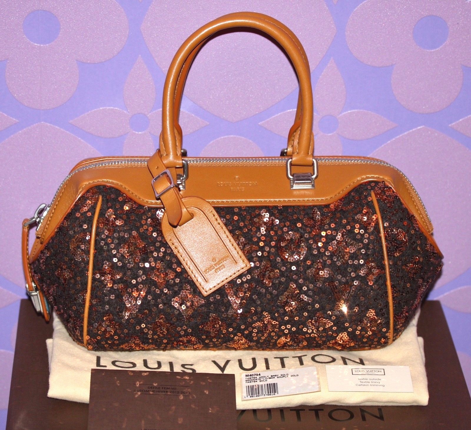 LV Louis Vuitton RARE Limited Edition Gold Monogram Sunshine Express hand  Bag