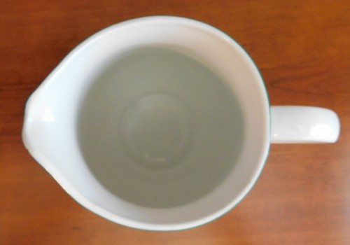 Citation Cades Cove Collection 64 oz Pitcher Apples Blossoms EUC - Picture 3 of 4