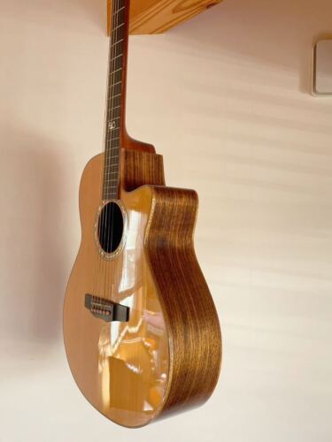 Acoustic Guitar Morris S-101 Cutaway Shape Mahogany Neck Made in Japan with Case - Picture 3 of 10