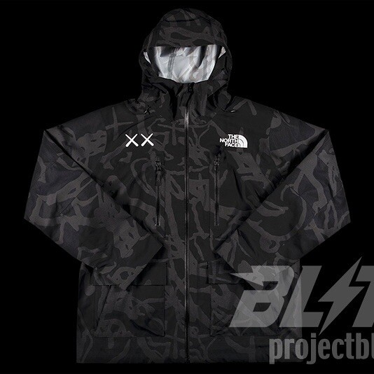 FW21 The North Face X KAWS 3M Dragline Print Freeride Jacket FW21 The North Face X KAWS 3M Dragline Print Freeride Jacket