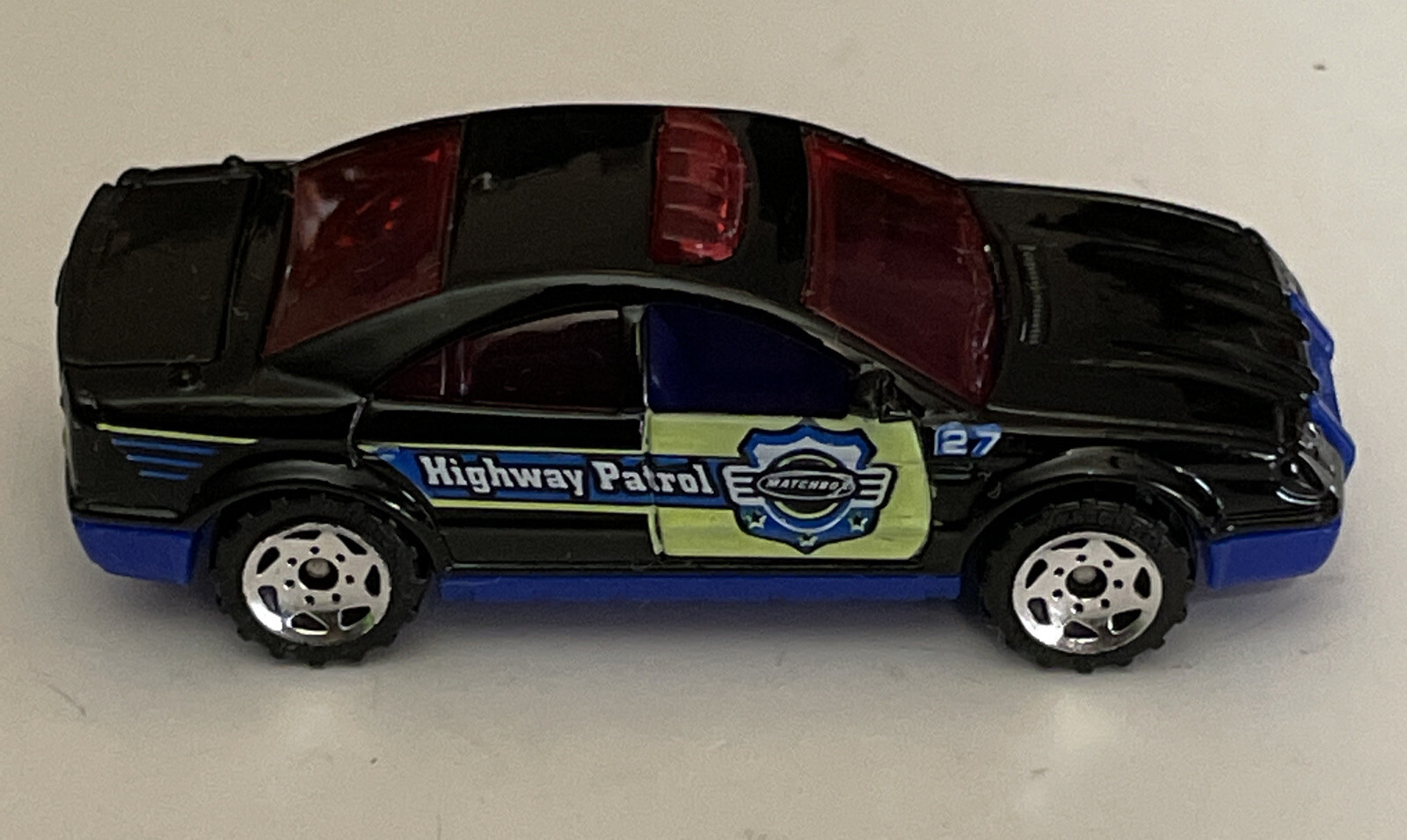 Picture 3 of 9