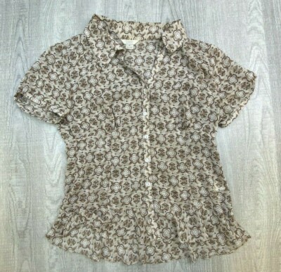 Christopher & Banks Blouse Sz M Tan Beige Short Sleeve Button Up Paisley Design
