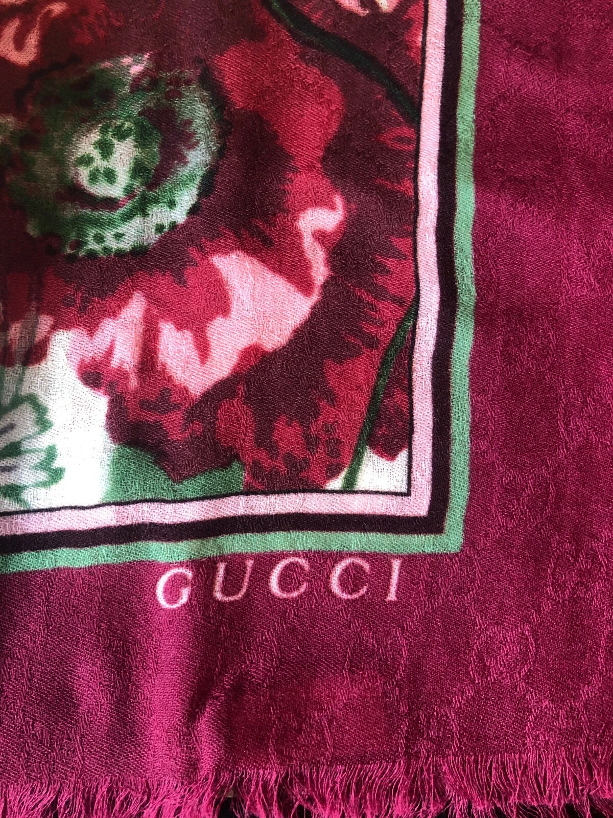 NEUF GUCCI AMOUR PROFOND LAINE FLORALE GG LOGO ÉCHARPE ÉCHARPES CHÂLE IVERY ROUGE 