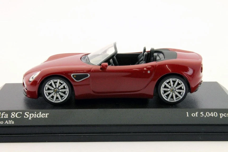Coche de juguete Alfa Romeo 8C Spider Red Rosso Minichamps 64 escala 1:64 - Imagen 3 de 4