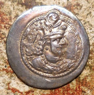 SASANIAN KINGDOM. Varhran V (AD 420 438). AR drachm (27 mm 4.15 g)