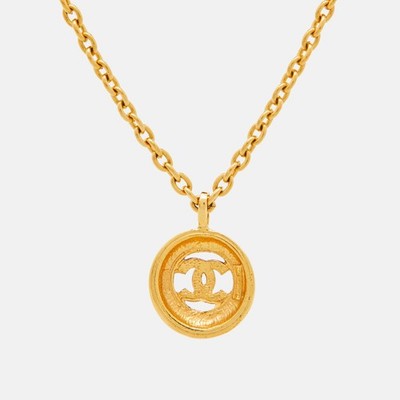 アクセサリー Chanel Gold Tone Bell & CC Charm Pendant Chanel Gold Tone Bell & CC Charm Pendant
