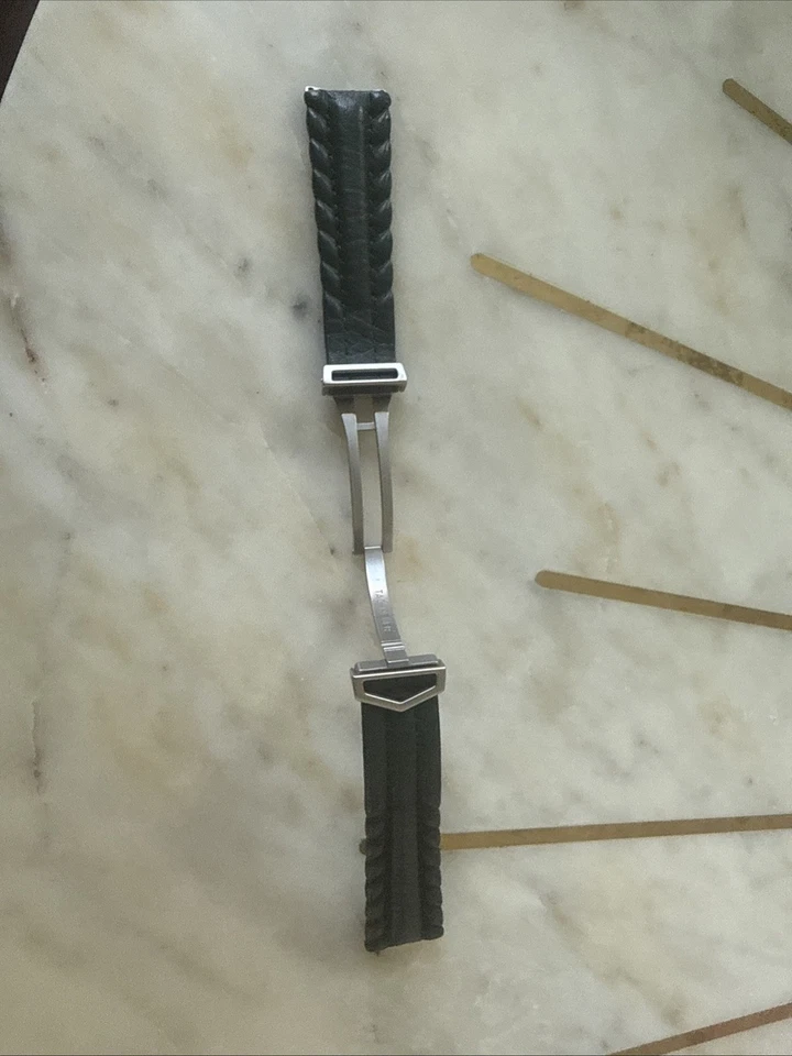 Vintage Green Leather Tag-hewer 6000 Watch Band With Stainless Steel Clamp. - Image 4 of 4