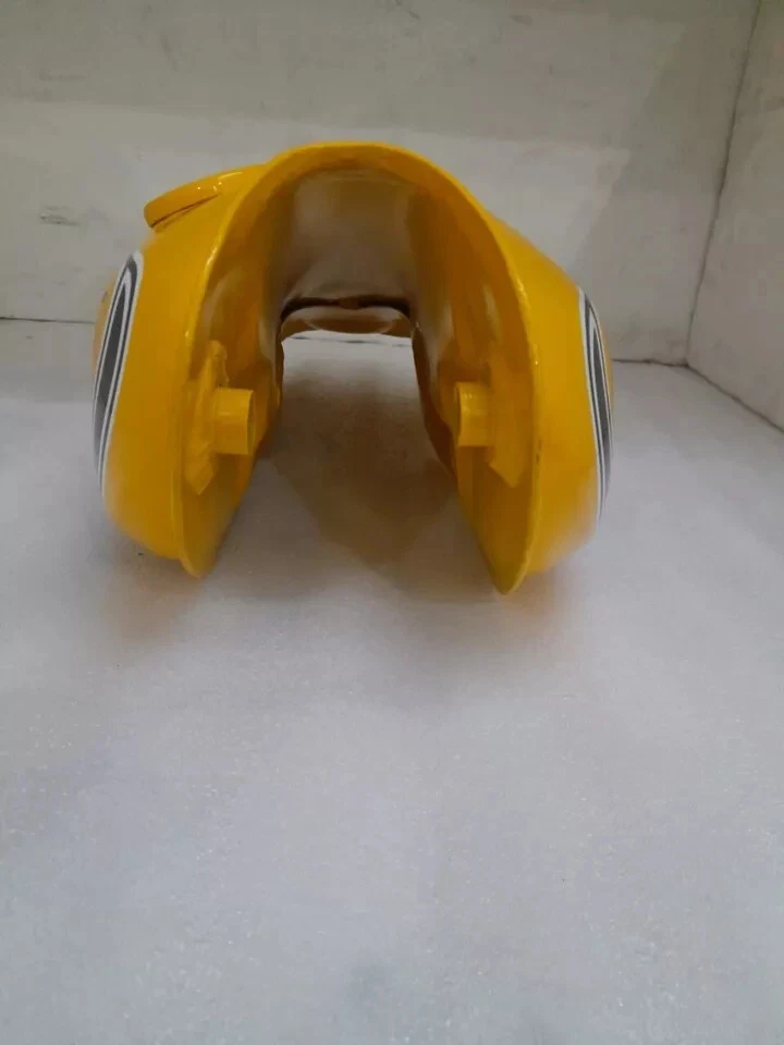 Yamaha Yz125 Yz 125 1976 Yellow Painted Aluminium Petrol Fuel Gas Tank |Fit For - Image 3 of 4