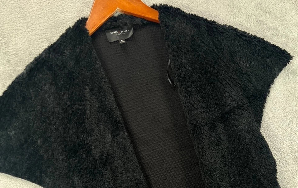 Romeo Juliet Couture Chaleco de Gamuza de Piel Sintética para Mujer Grande Negro Chaleco Cortina Abierta Foto 2 de 4