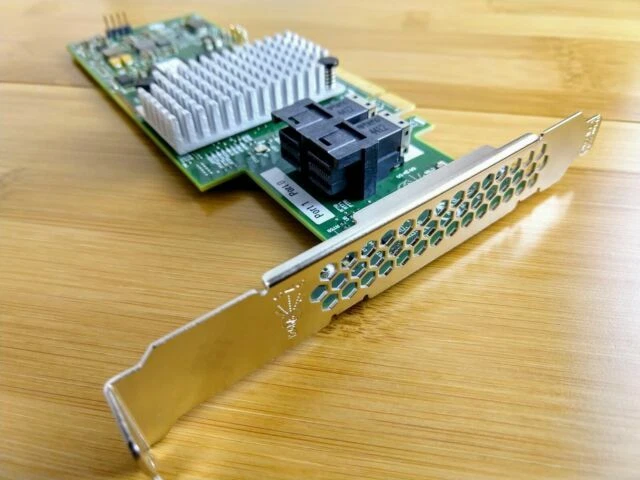 Red LSI System X controladores de disco, Tarjetas RAID