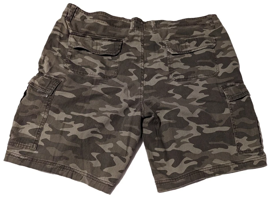 George 42 码绿色迷彩弹力工装短裤男式口袋棉质氨纶  — 第 4/4 张图片