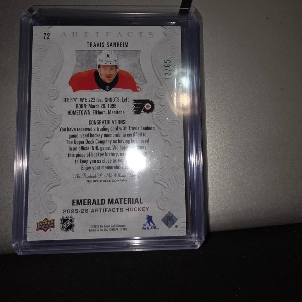 2025-26 ARTIFACTS HOCKEY "EMERALD MATERIAL" #72 TRAVIS SANHEIM 12/65 - FLYERS - Image 4 of 4