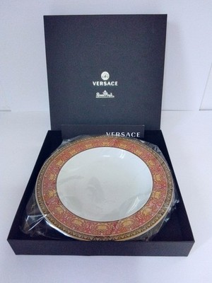 ROSENTHAL VERSACE MEDUSA RED  SUPPENTELLER  NEU UND OVP    1. WAHL