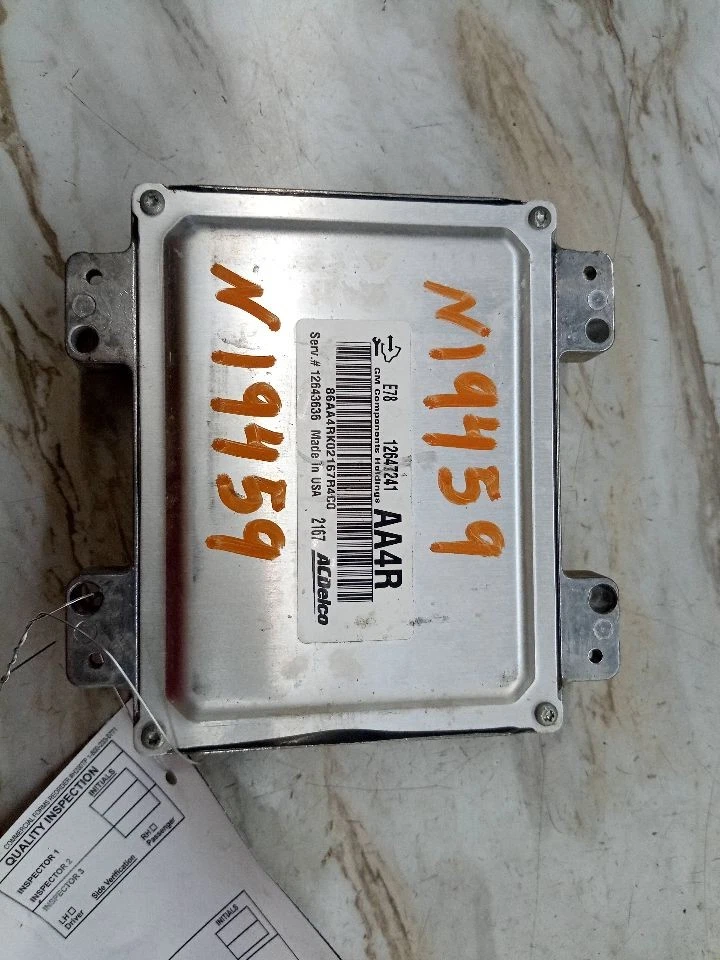 Chevrolet Sonic 2014 módulo de control electrónico 12656958 Foto 2 de 4