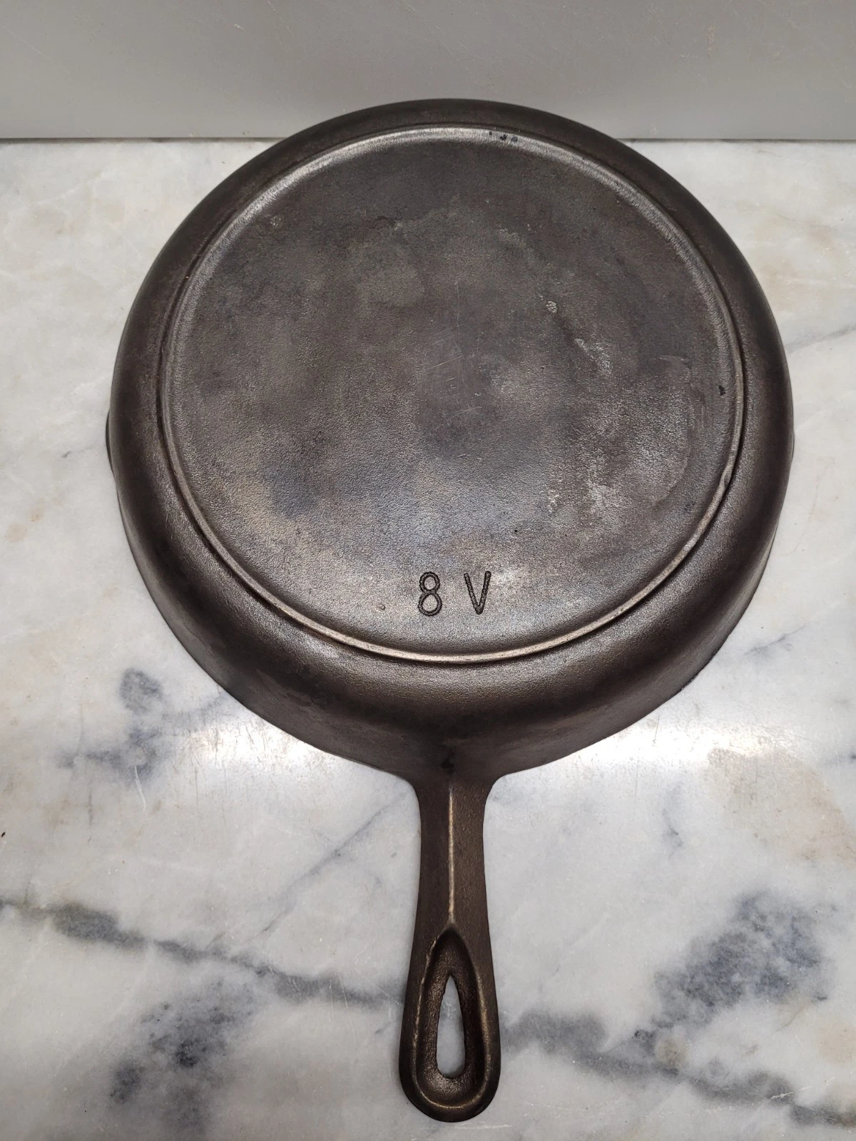 Very Nice Vintage Birminham Stove & Range (BSR) #8 (8V). Cast Iron Skillet. 10"