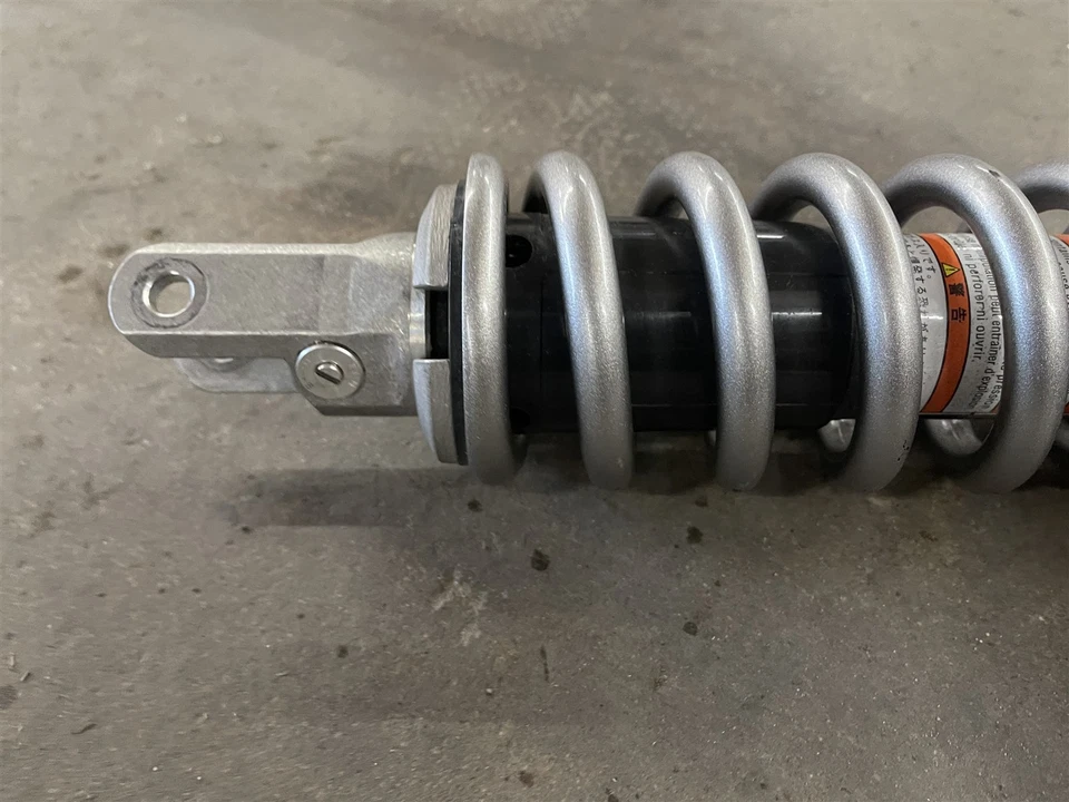 Amortiguador de suspensión trasera Kawasaki Ninja ZX14R ZX 14 ZX1400 16-19 20 21 22 23 24 OEM Foto 2 de 3