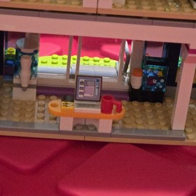 LEGO Friends Heartlake Hospital 41318 with instructions