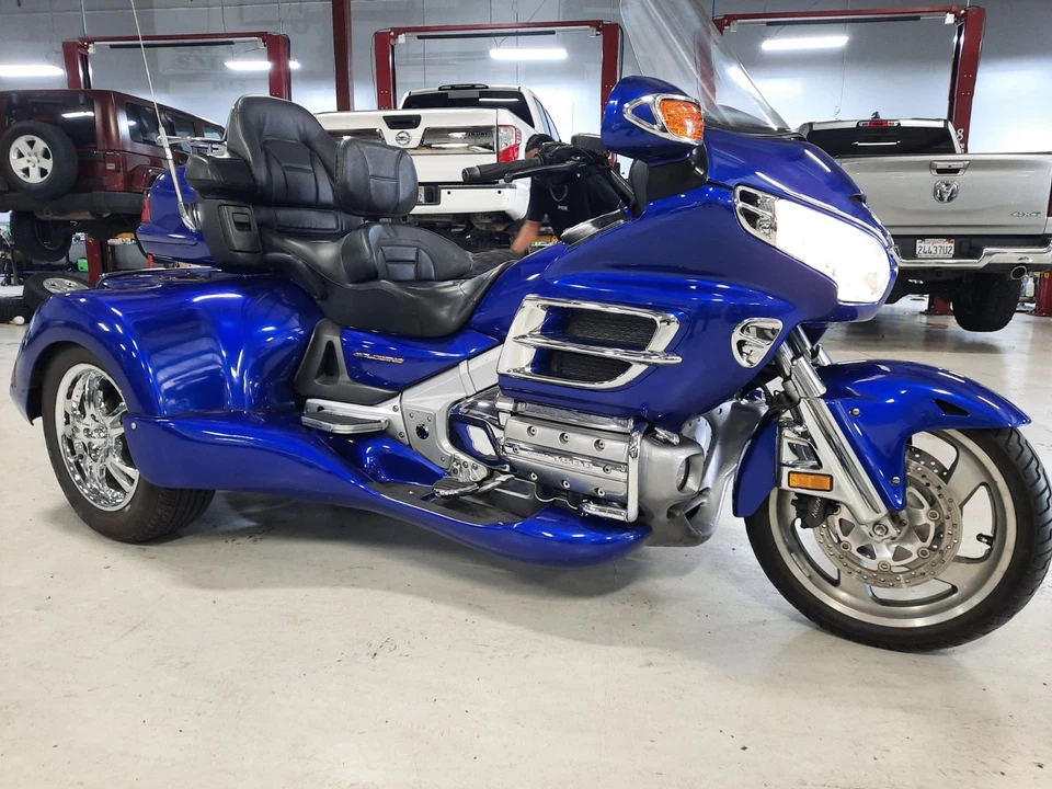 Honda Gold Wing 2003 Foto 2 de 4