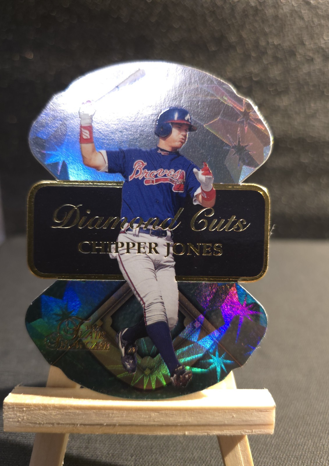 1997 Flair Showcase DIAMOND CUTS #9 Chipper Jones HOF RARE HOLOFOIL DIE CUT