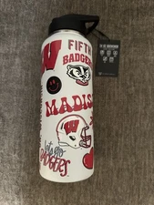 The Memory Company Wisconsin Badgers 34 Oz Water Bottle NEW!