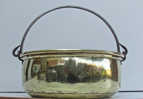antike Messing Hexenkessel Blumentopf Blumenübertopf 34 cm Durchm.;Holland 1920 - Bild 2 von 8