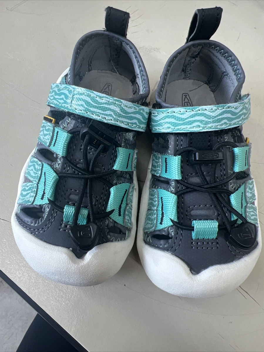 Keen size sale 8