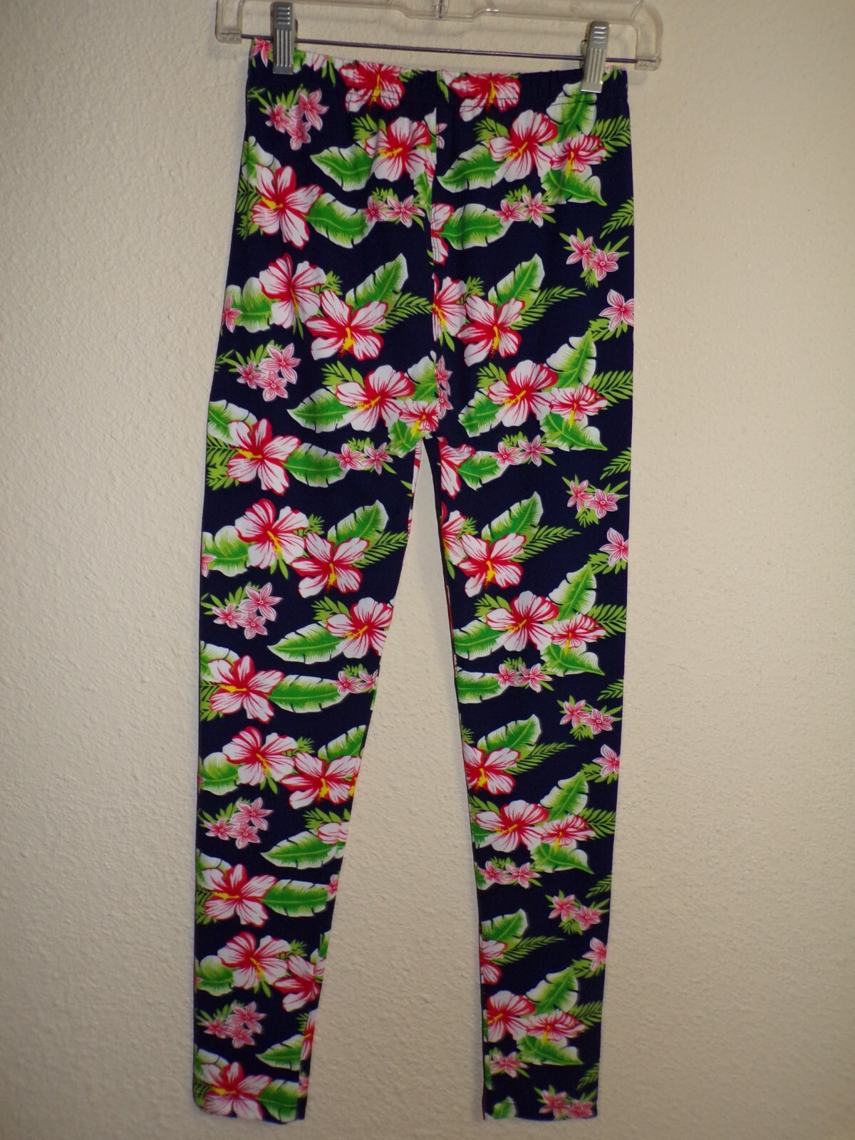 WIN WIN Super Soft Multi-Color Pull-On Legging - … - image 4