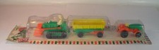 Jean Höfler Plastik Set Traktor mit Anhänger & Planierraupe grün OVP 60erJh #228