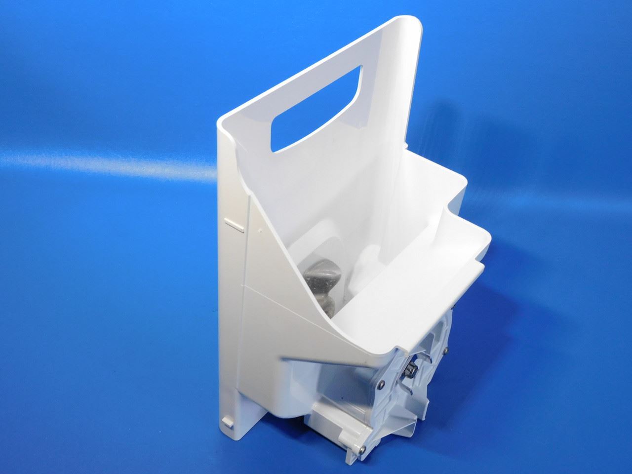 GE Adora Refrigerator DFE29JSDASS Ice Bin Container WR30X10162 for sale online eBay