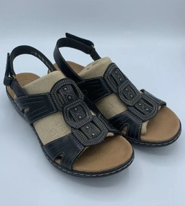 clarks women's leisa vine platform