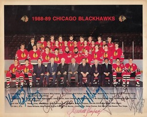 Signed Photograph 1988-89 Chicago Blackhawks 8x10 Dirk Graham PSA/DNA Certified
