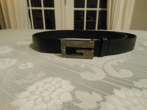 g logo belt