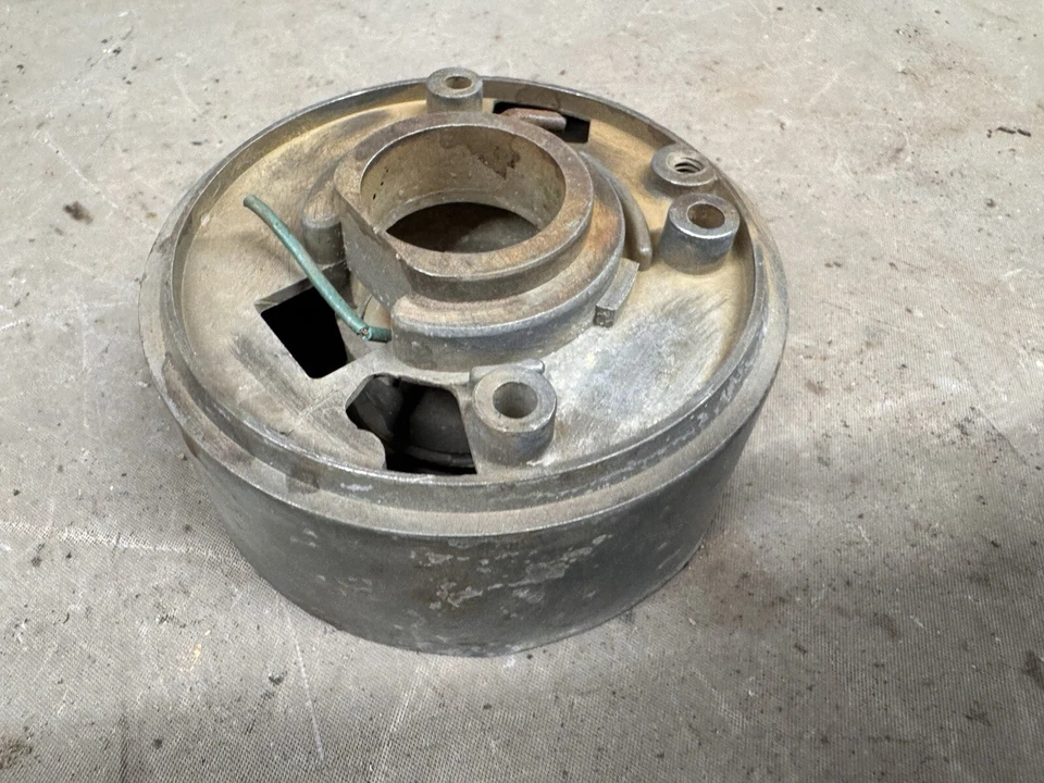 Camión Chevy Impala BelAir Biscayne 1959-1960 columna de dirección señal de giro collar Foto 3 de 4