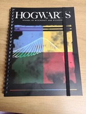 Cuaderno Harry Potter A5 Hogwarts tipográfico páginas forradas nuevo