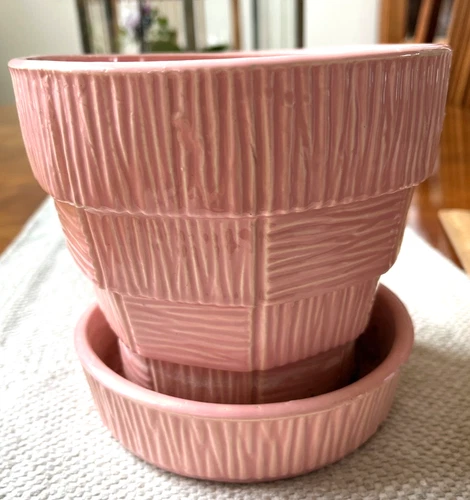 Large pink McCoy basketweave flower pot. Vintage
