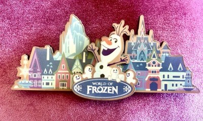 DLP Disney Adventure World Of Frozen Magnet Olaf