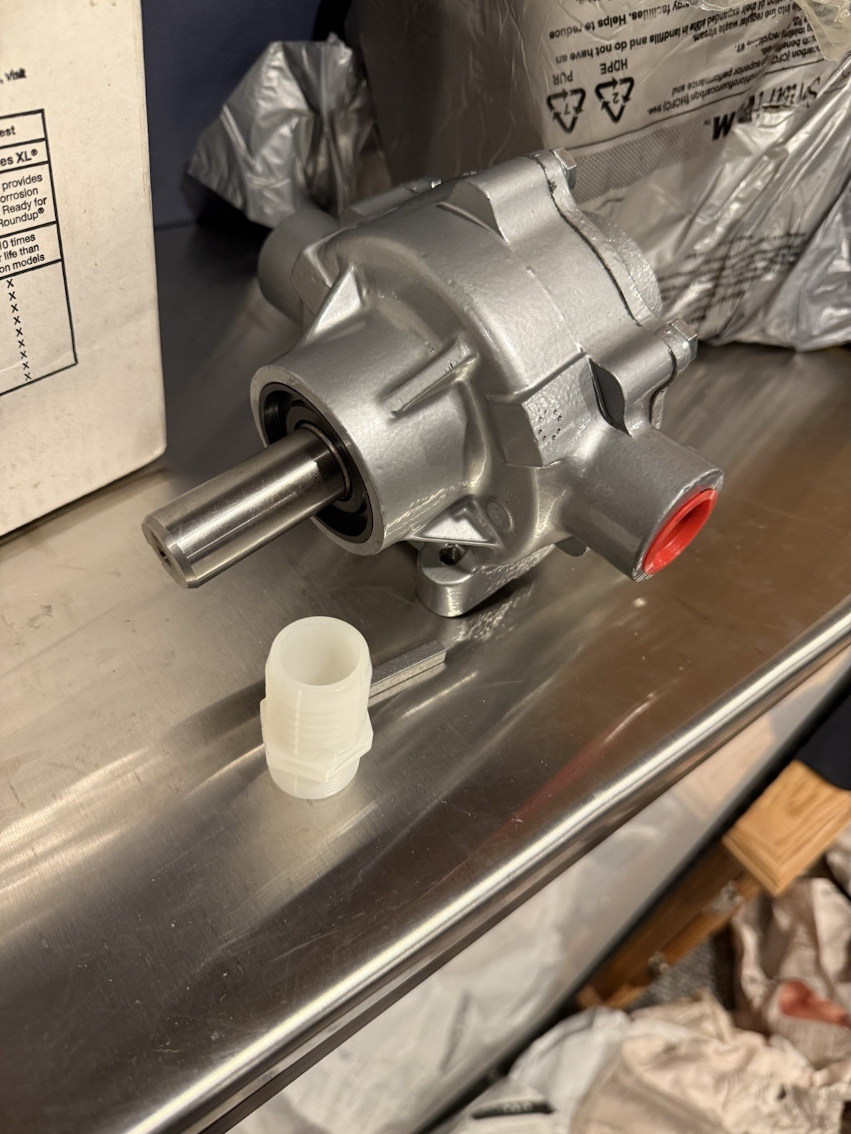 Hypro Silver Series XL Sprayer Pump 8 Roller 7560XL Viton Seals