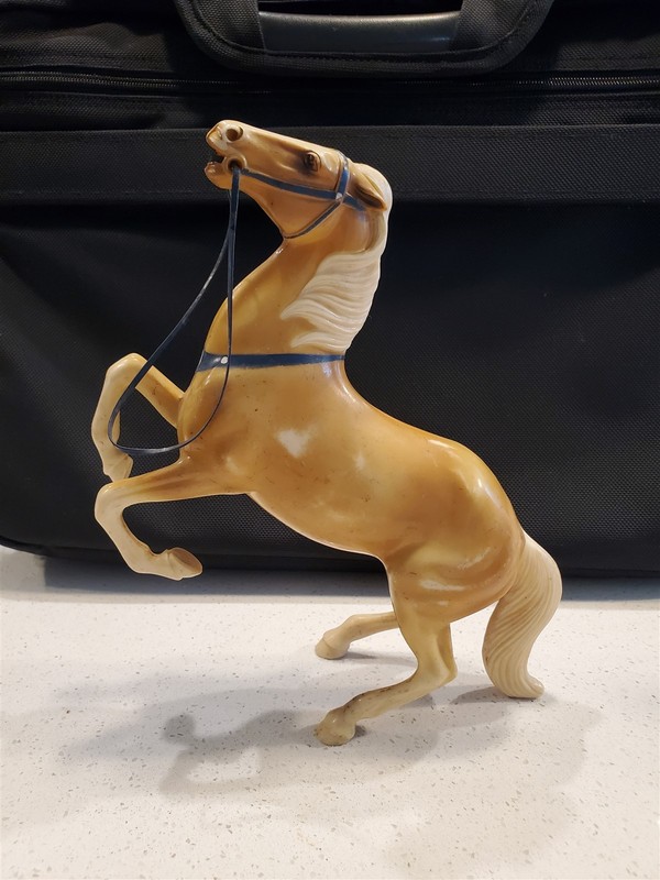 Vintage 1950s Hartland horse Blond rearing Palomino for Annie Oakley w/ reins 
