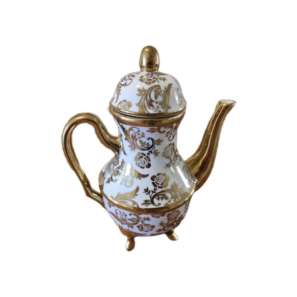 Juego de 15 piezas de espresso o té de porcelana dorada y blanca Foto 2 de 4