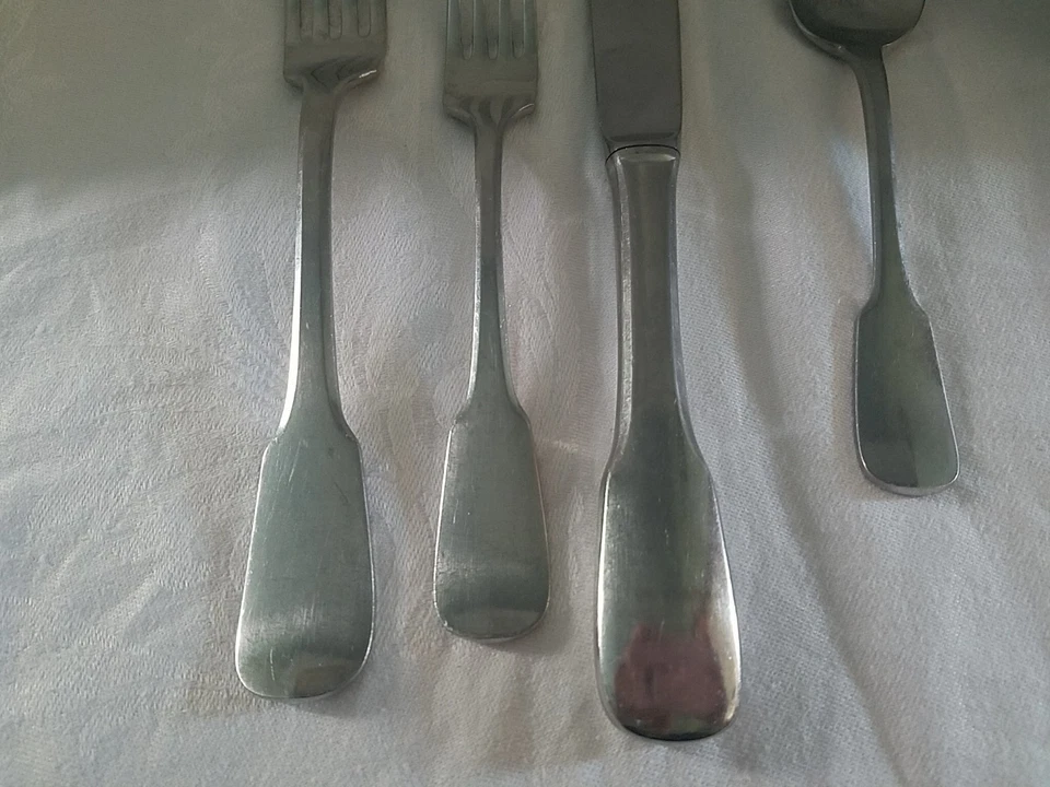 Lauffer CHEVALIER 18-8  Stainless Forks Teaspoon  Knife 4 Pc Place Setting  - Image 2 of 4