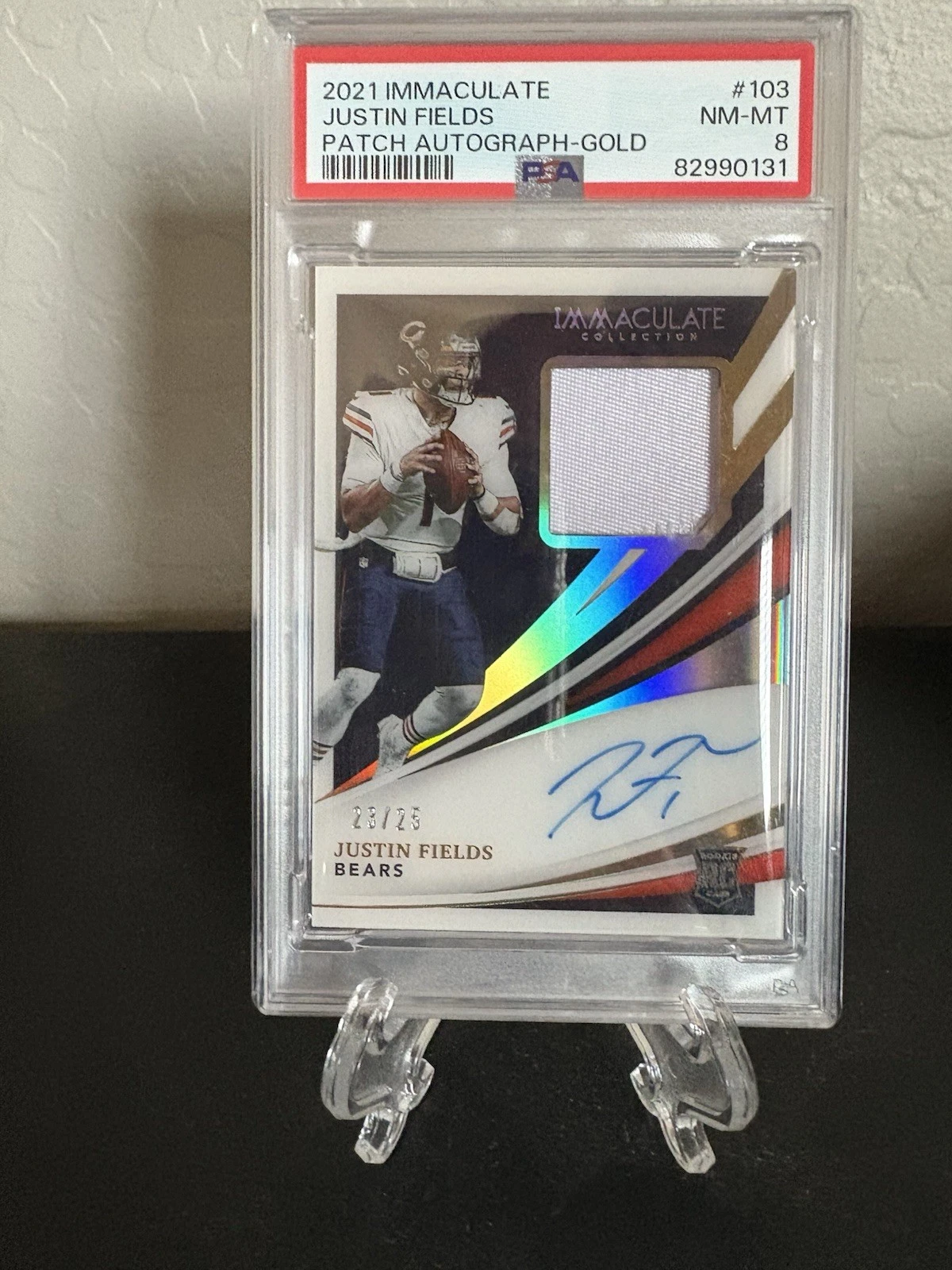 Justin Fields Panini Immaculate Collection #103 Patch Autograph-Gold