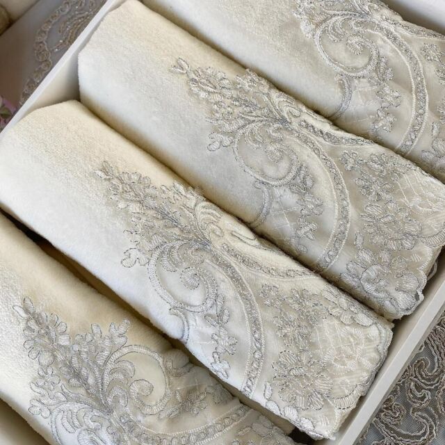 Luxurious Cream with Silver Lace Hand Towel Set Bathroom Decoration Wedding Gi