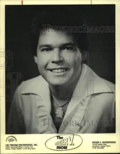 Press Photo Entertainer Roger V. - sap60288