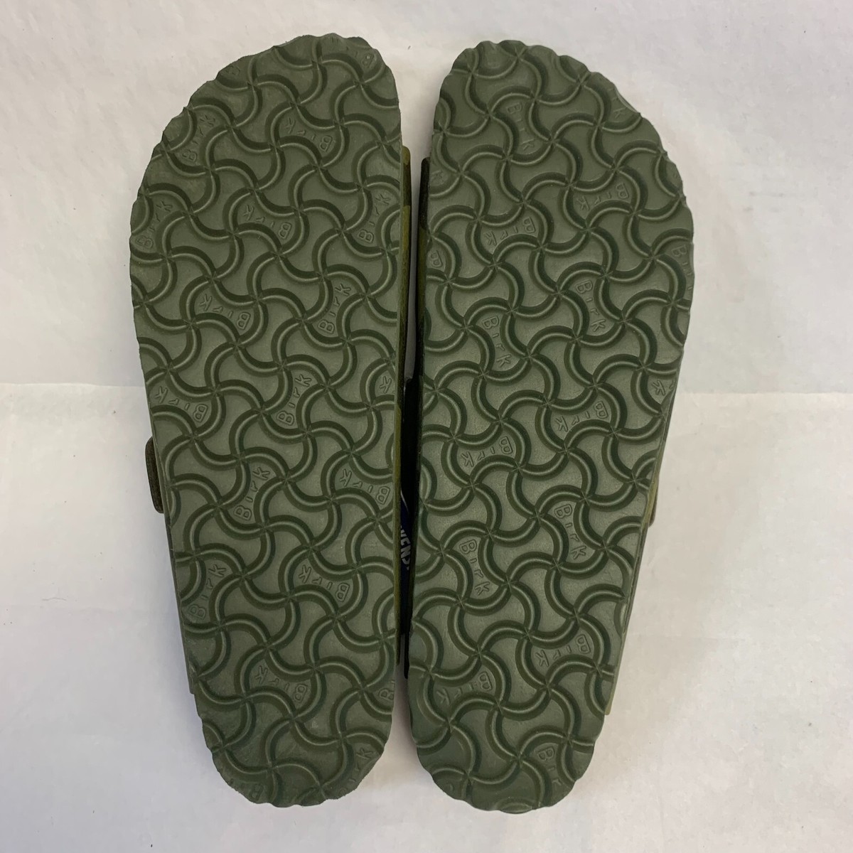 Birkenstock New w/ Box Arizona Desert Soil Camouflage Green Birko