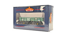 BACHMANN 00 GAUGE - 38-100A - 34 TON PNA BALLAST SPOIL 7 RIB WAGON RAILTRACK